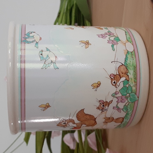 Hallmark Mug Mates 1986 FRIENDS Spring Bunnies Animals Cup Mug 8 oz - Picture 4 of 8